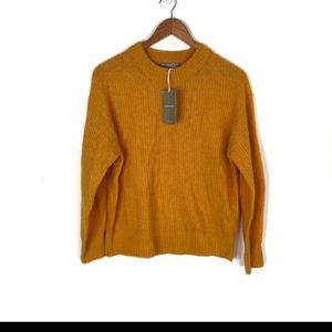 Everlane NWT Oversized Alpaca Crew M in Tangerine